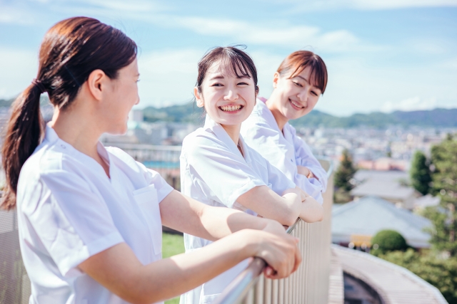 看護師の休憩時間はみんなどう過ごしている？有意義なリフレッシュ方法とよくあるお悩みを徹底解説