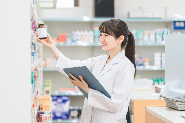 JobJob（ジョブジョブ）が薬剤師採用に強い理由とは？採用成功に導く特徴とメリット