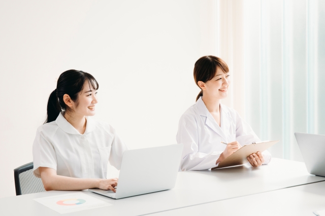 プリセプターとは？新人看護師を育てる役割・必要なスキルとやりがいを徹底解説
