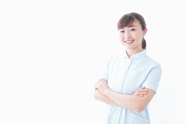 【完全版】保健師になるには？資格取得ルートから就職先・年収・志望動機まで徹底解説