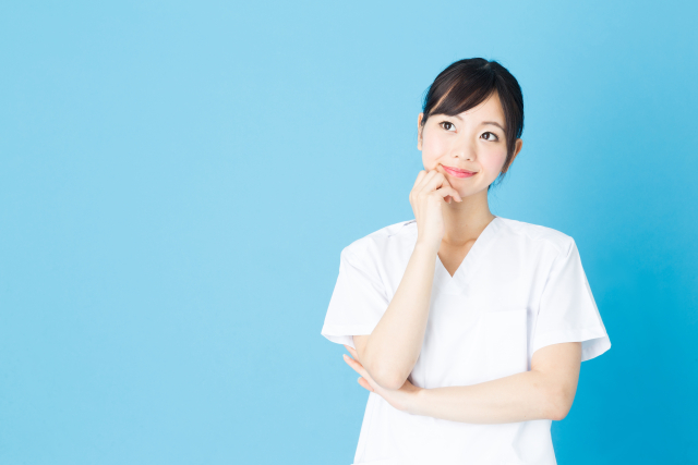 【看護師のキャリア】スペシャリストとジェネラリストはどっちを目指す？違いや適性を徹底解説